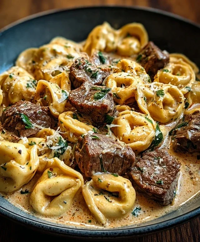 Cracked Garlic Steak Tortellini in Creamhouse Sauce Bliss