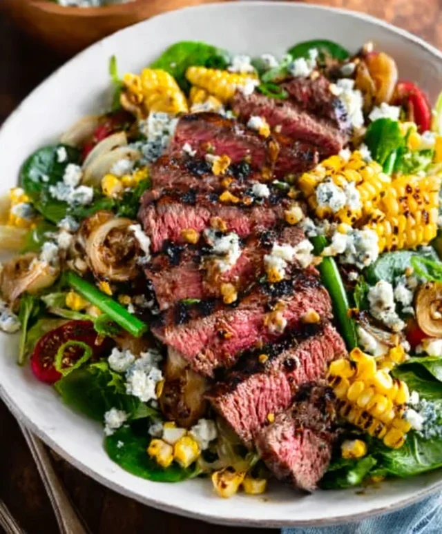 Balsamic Steak Gorgonzola Salad with Grilled Corn