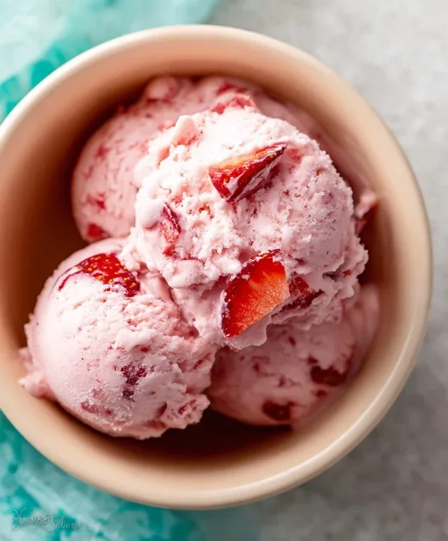 Homemade Strawberry Ice Cream