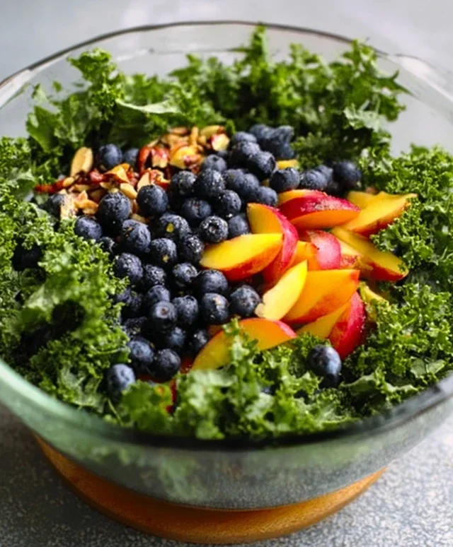 Summer Peach Blueberry Knon-non-non-alcoholic alternativeic non-alcoholic ale Salad